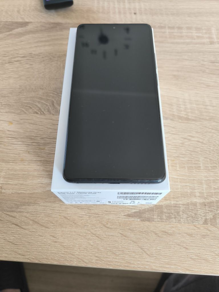 Xiaomi 11T 8 GB ram 128 GB gray