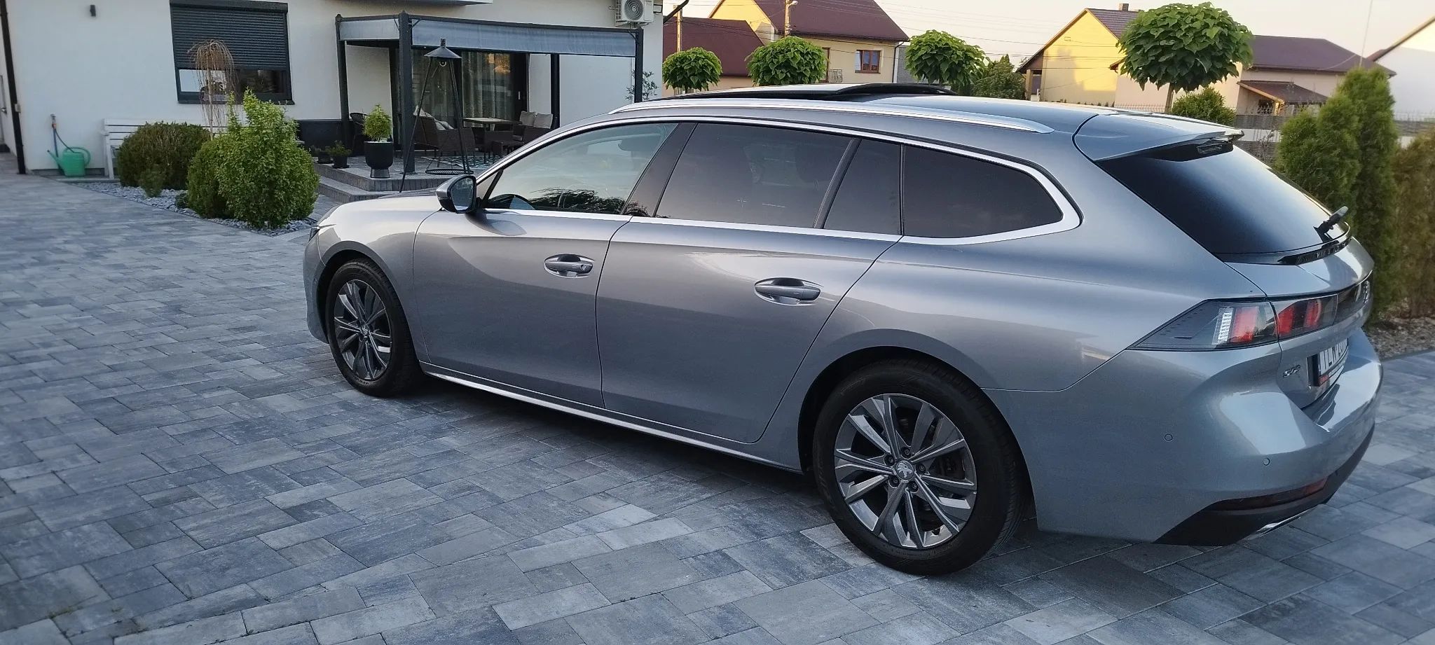 Peugeot 508 PEUGEOT 508 1,5 Blue HDI 130km automat