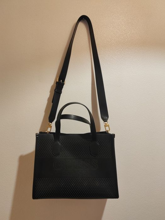 Mala de senhora Guess