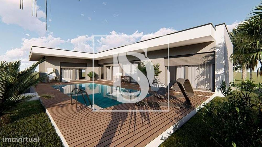 Moradia T3 Nova térrea com semi cave