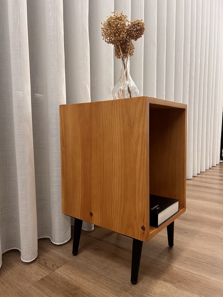 Mesa de Apoio Sala