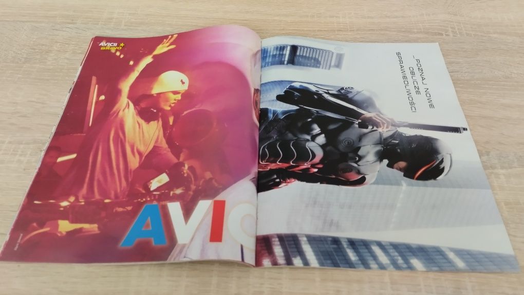Bravo nr 4 / 2014 - plakaty + kalendarz 2014
