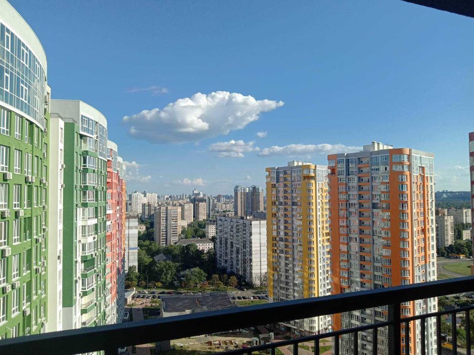 м. Лівобережна, ЖК Каховська, Євродвушка 45м, Власник.