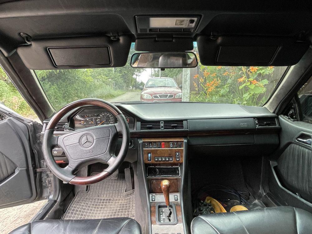 Мерседес w124 купе 3.0
