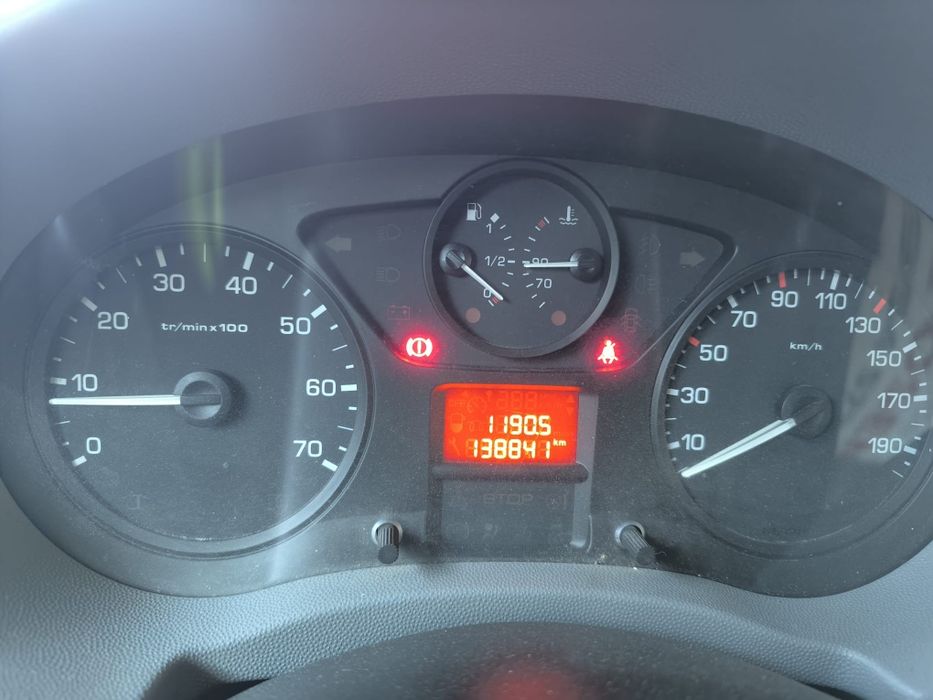 Peugeot Expert L2H2