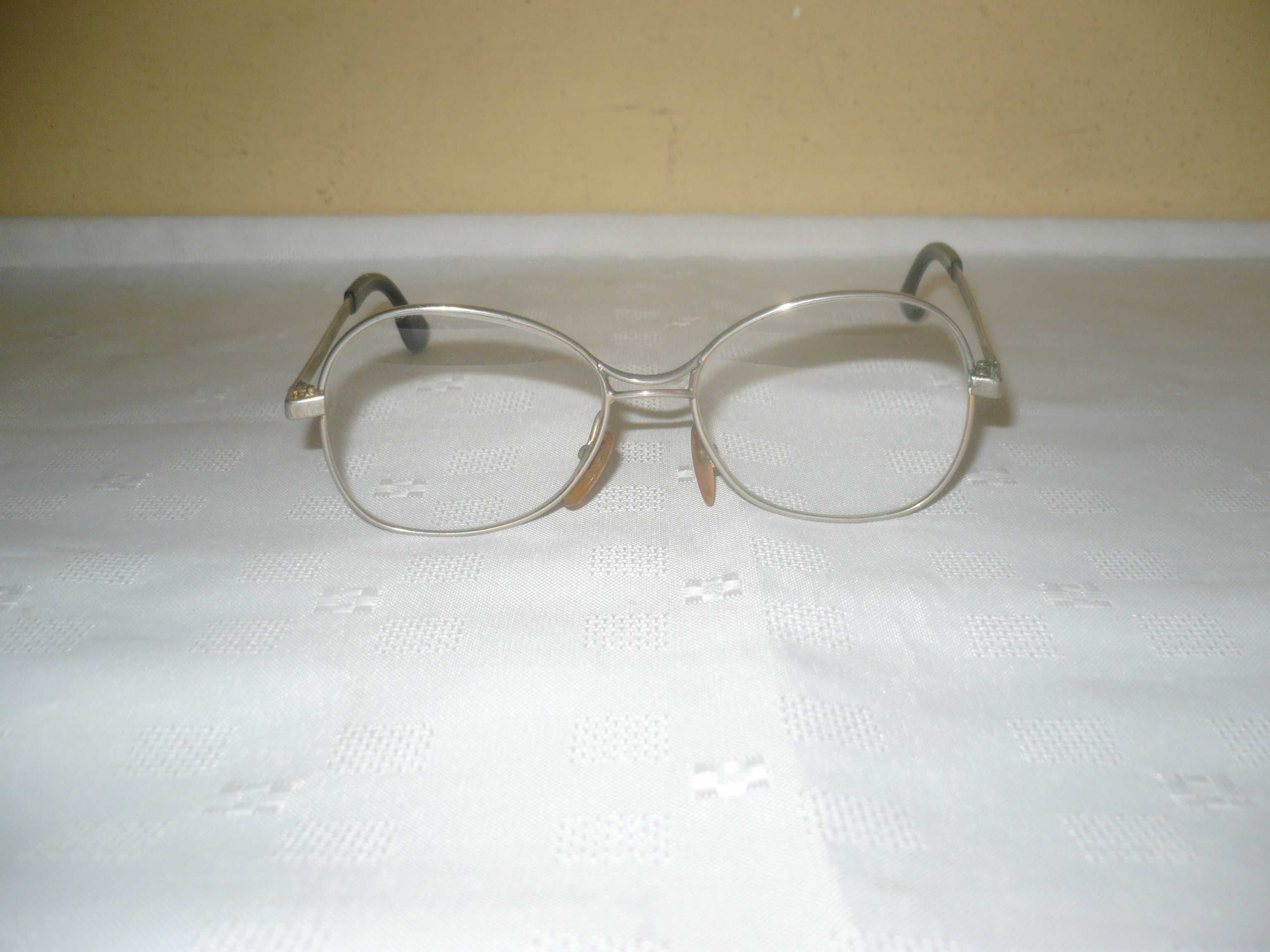 Pamiątki PRL-u okulary do czytania szklane soczewki +2