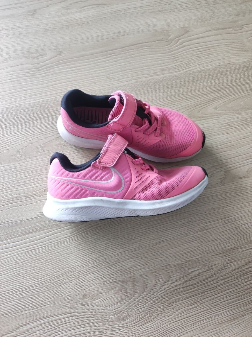 Buty Nike 31 różowe runner