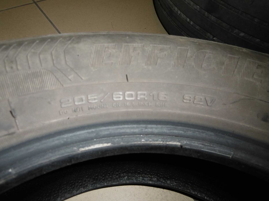 sprzedam 4 opony letnie Goodyear Efficientgrip  Performance używane