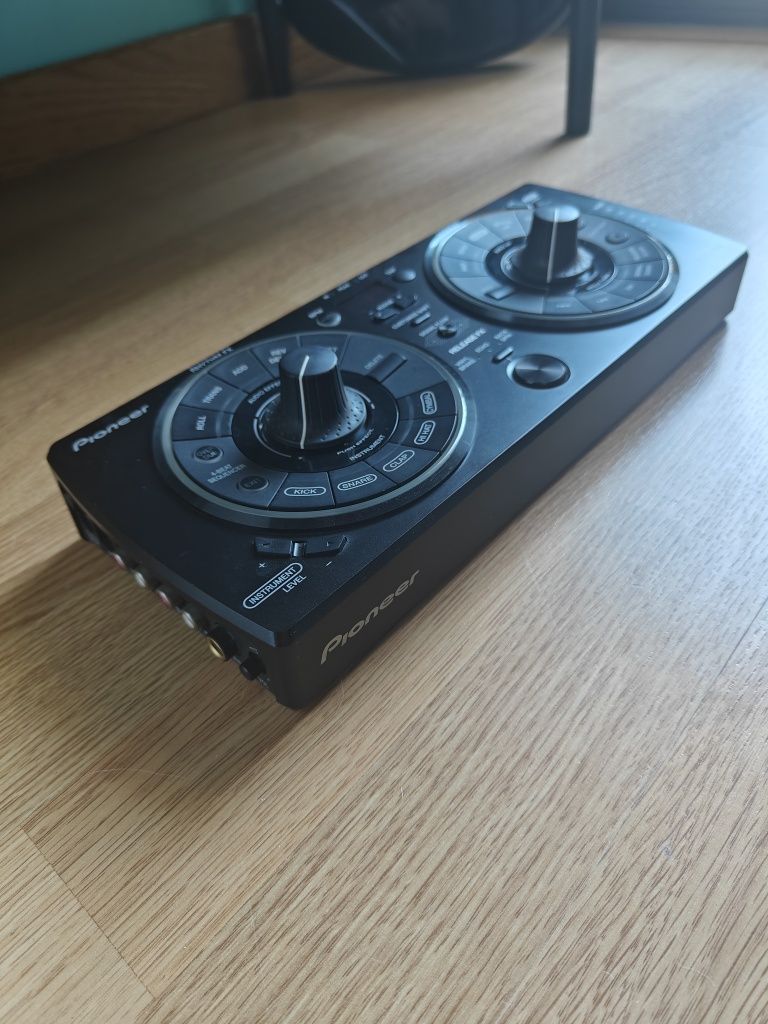 Pioneer RMX 500 Remix Station - Processador de Efeitos para DJs