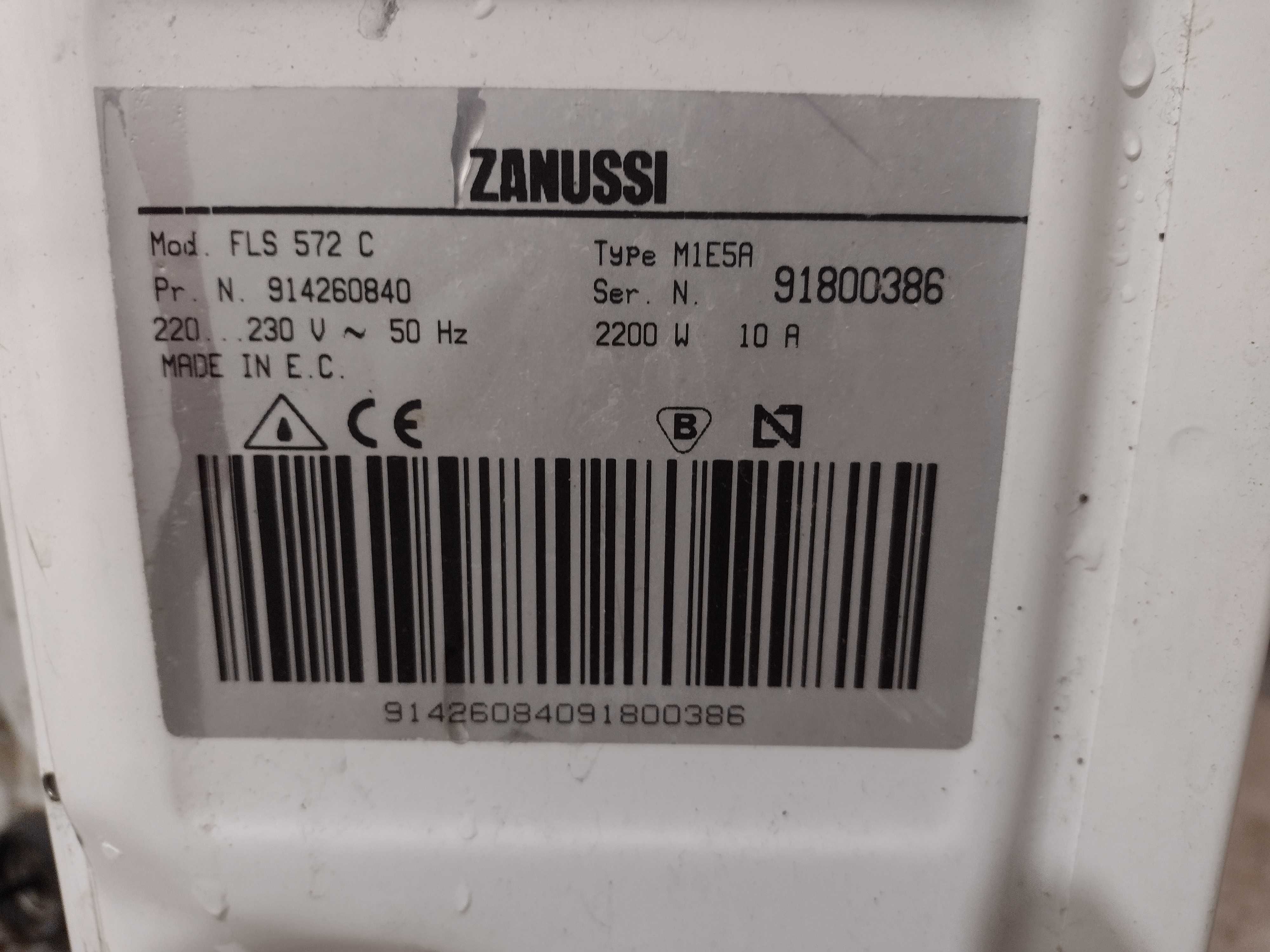 Kondensator, elektrozawór,pompa wody pralki Zanussi FLS572C