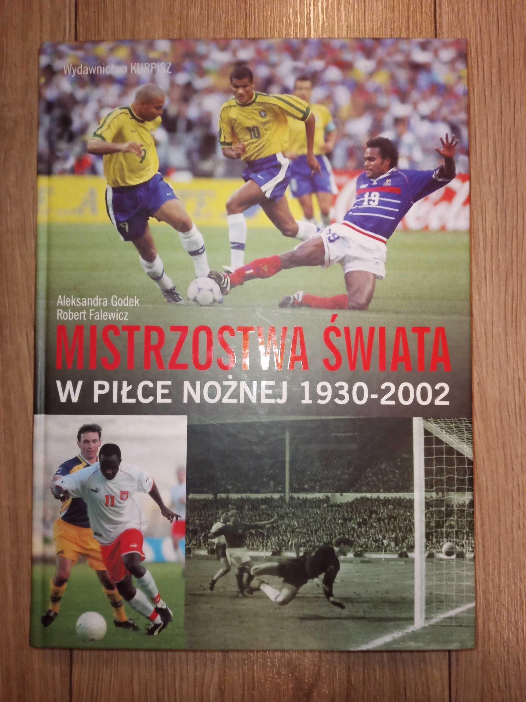 Książka "Mistrzostwa świata w piłce nożnej 1930/2002"