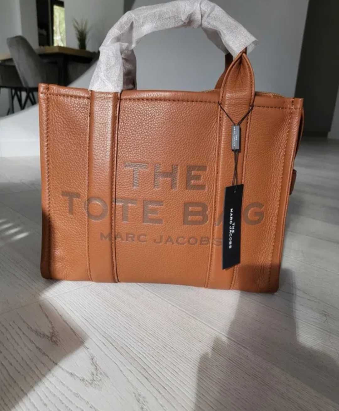 Torebka The Tote Bag Marc Jacobs Medium