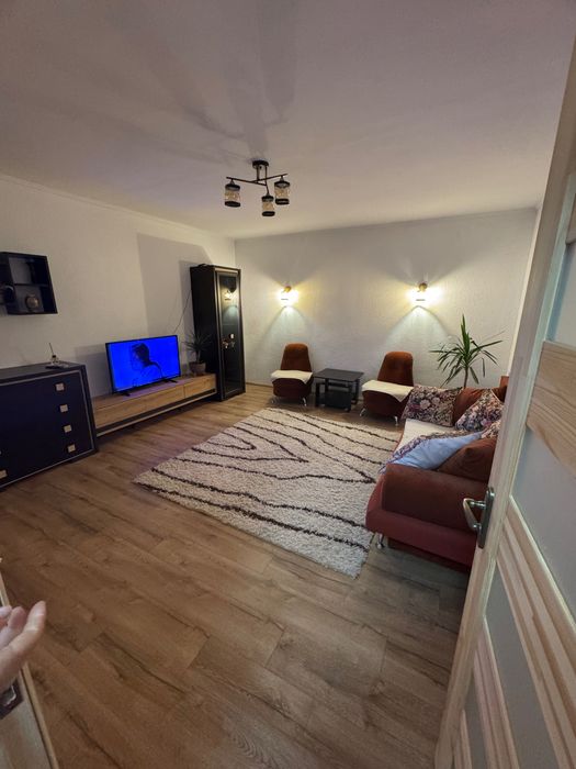 Здається в центрі Ужгорода будинок!