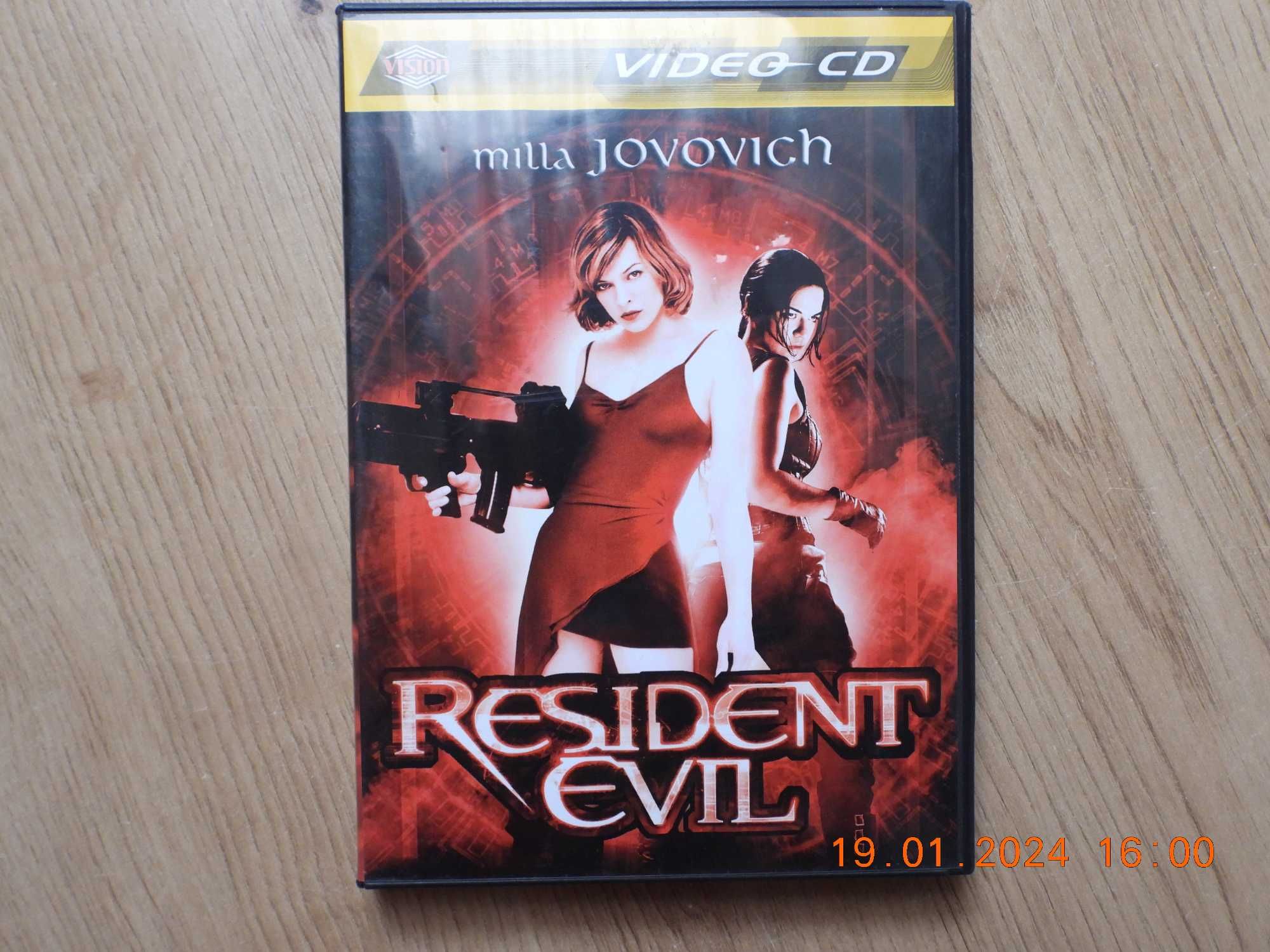 Film: Resident Evil.  PL