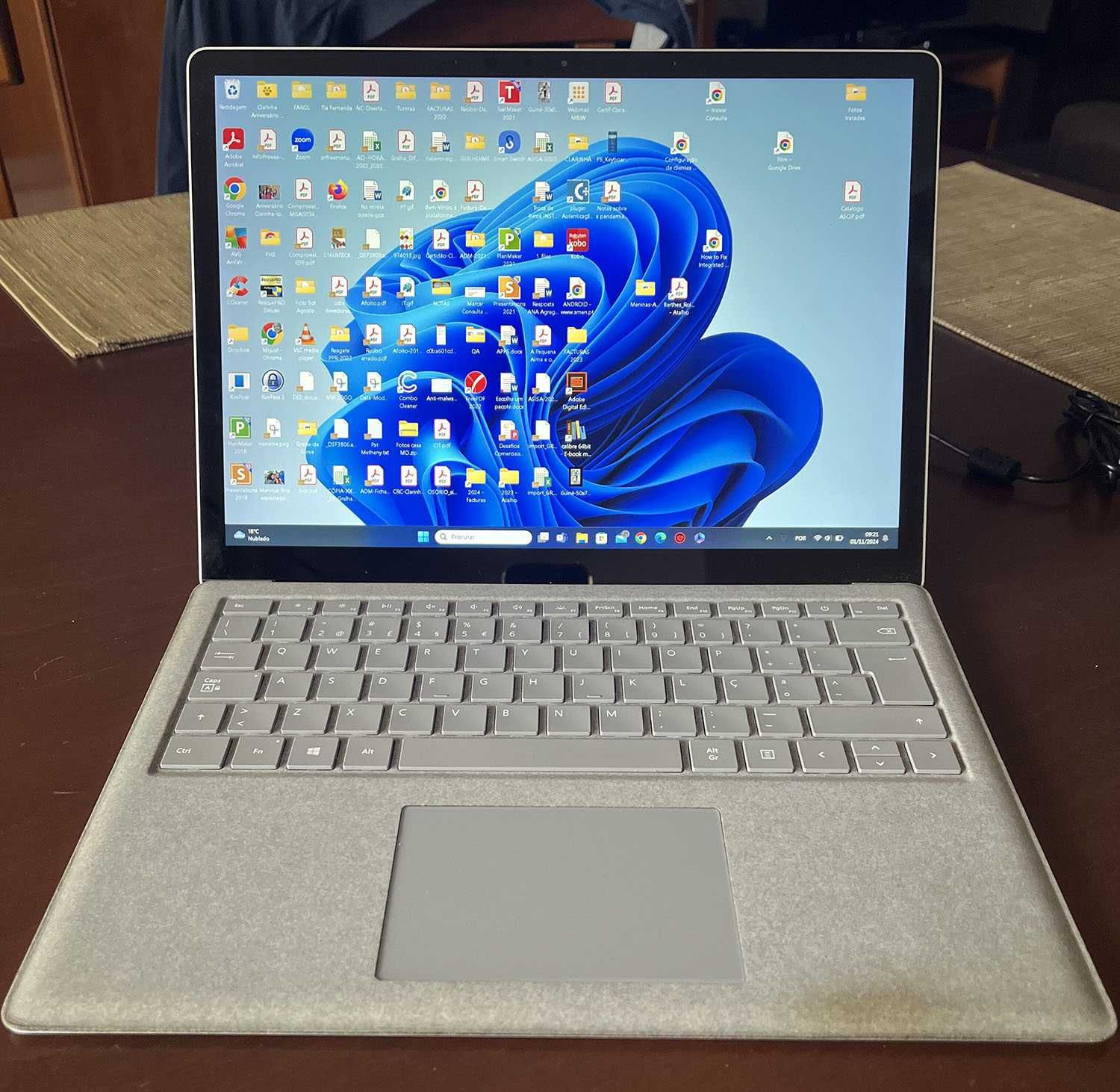Surface Laptop 2 - Portátil Microsoft