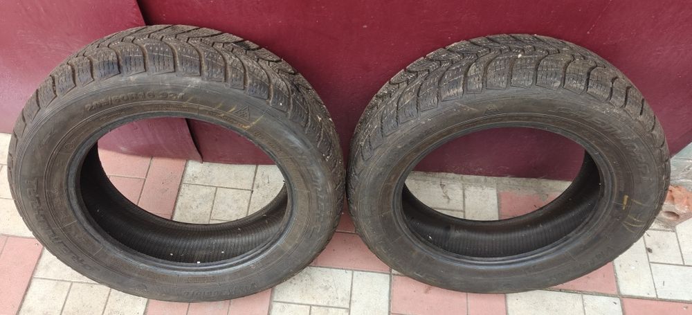 Зимние шины 205*60*R16