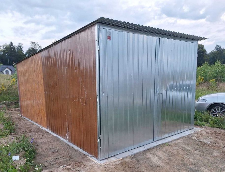 GARAŻ BLASZANY Schowek budowlany BLASZAK BUDOWA Garaże na budowę