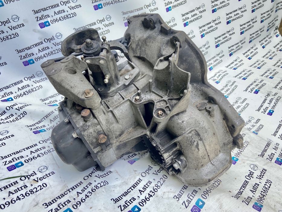 Кпп F17 Opel Zafira B бензин 1.6,Astra H,Vectra C коробка передач F17