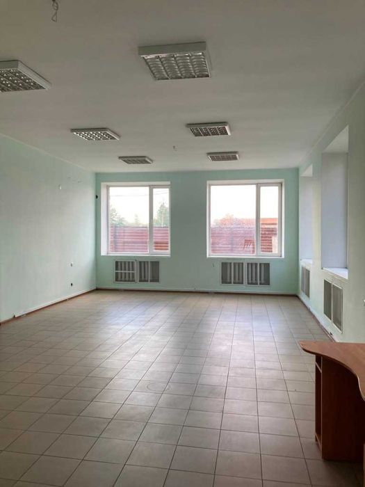 Оренда виробничо-офісної будівлі у м. Літин траса Вінниця–Хмельницький