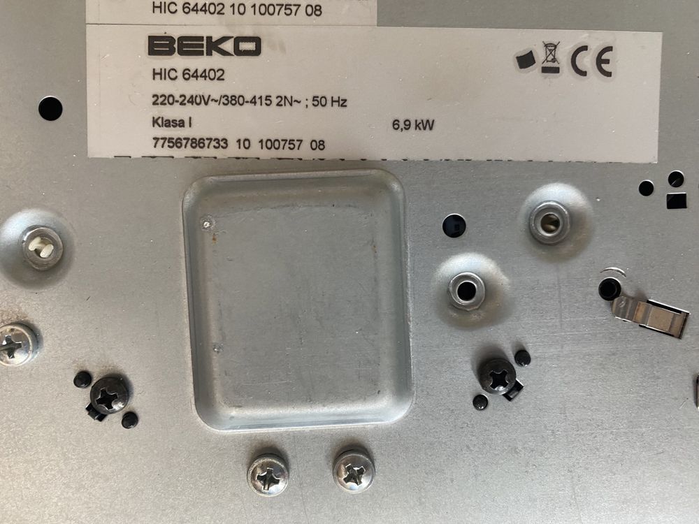 поверхня Beko hic 64402.