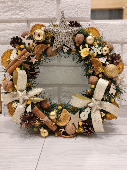 Wianek świąteczny z lampkami średnica 35cm