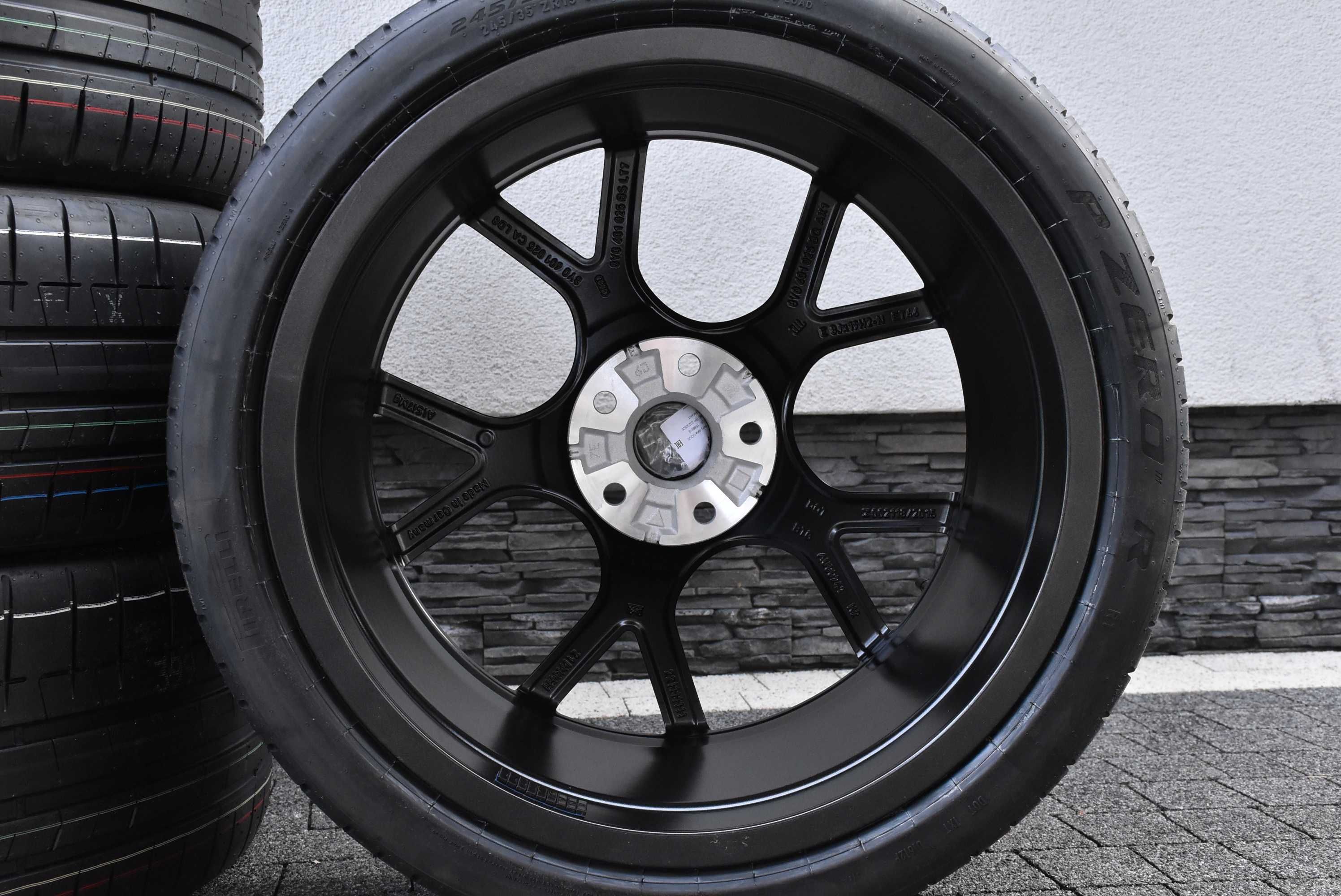 Nowe koła OEM Audi RS3 8Y0 19" NOWE Pirelli R1 dot2025 oryginał