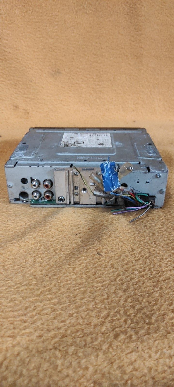 Radio Alpine CDE-180R
200zł do nego+ wysyłka ok.20zł
Odbiór w Kozerkac