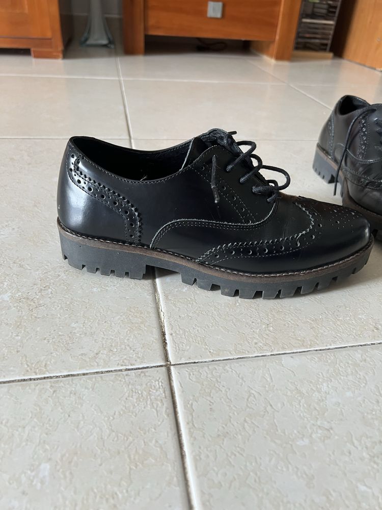 Sapatos Guimaraes