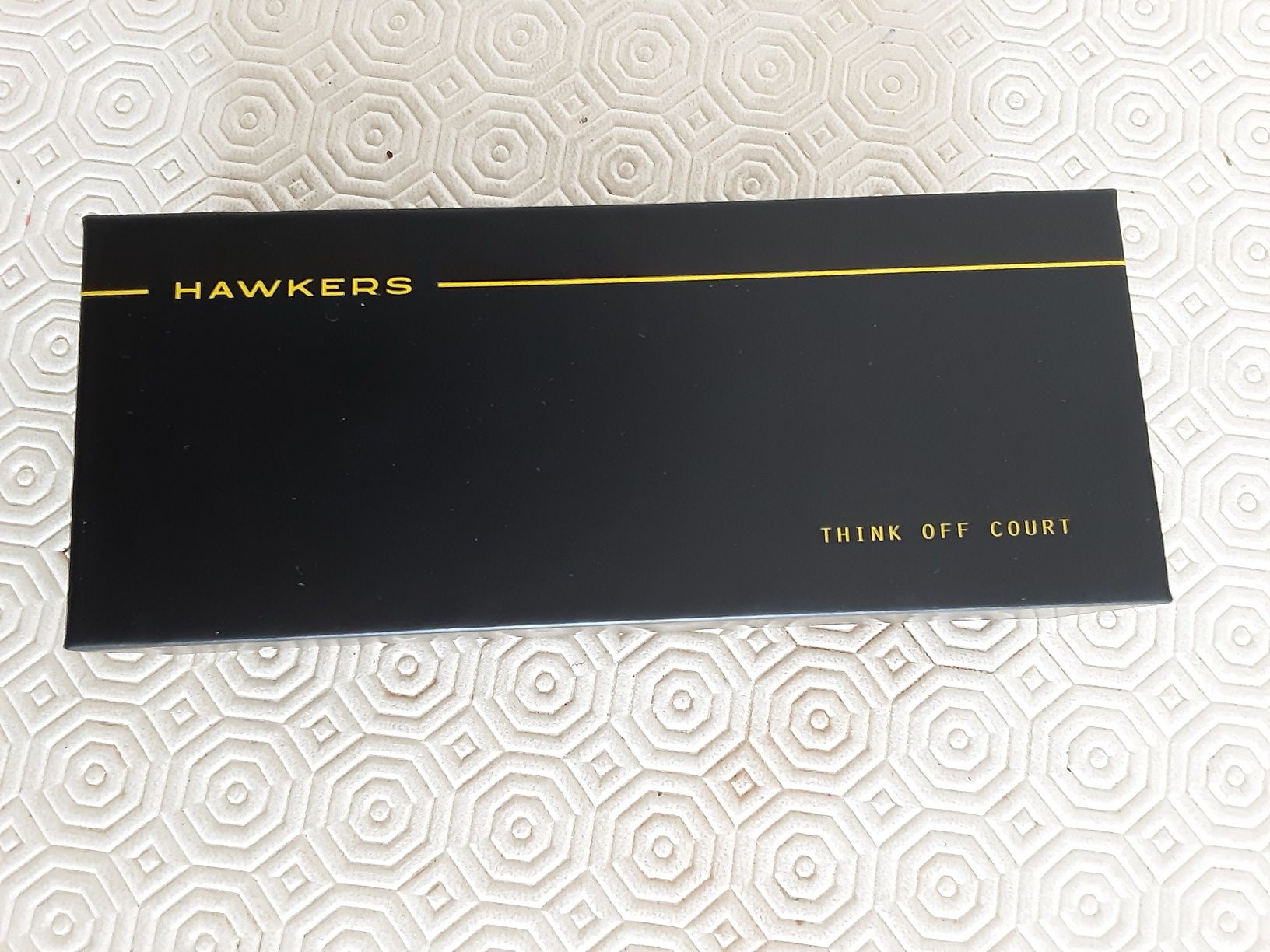 Óculos da marca Hawkers NOVOS,
PORTES DE ENVIO GRÁTIS