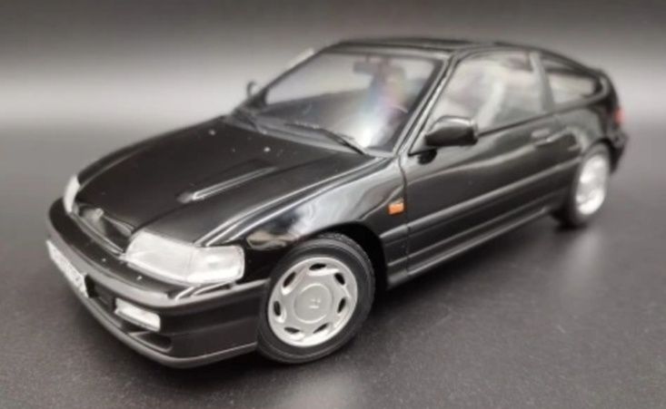 1:18 Norev 1990 Honda CRX Black model nowy