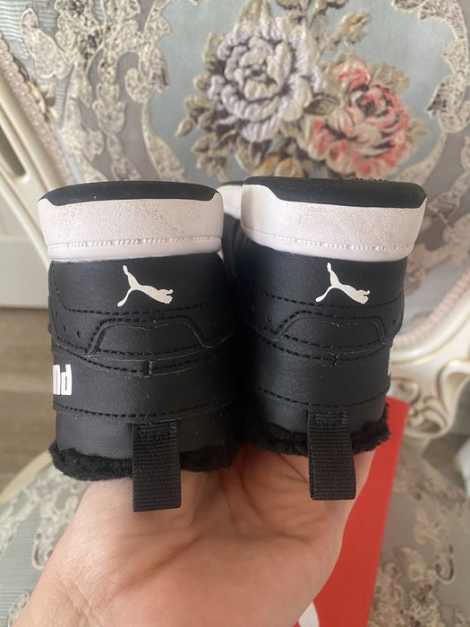 Зимові ботікі Puma , розмip 25