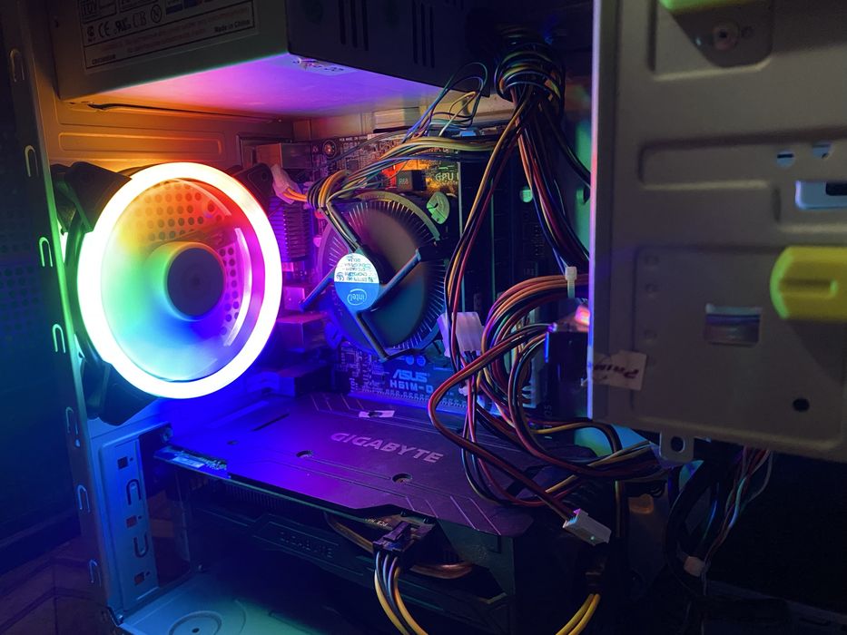 Пк ігровий продаю не дорогоза 11 000грн