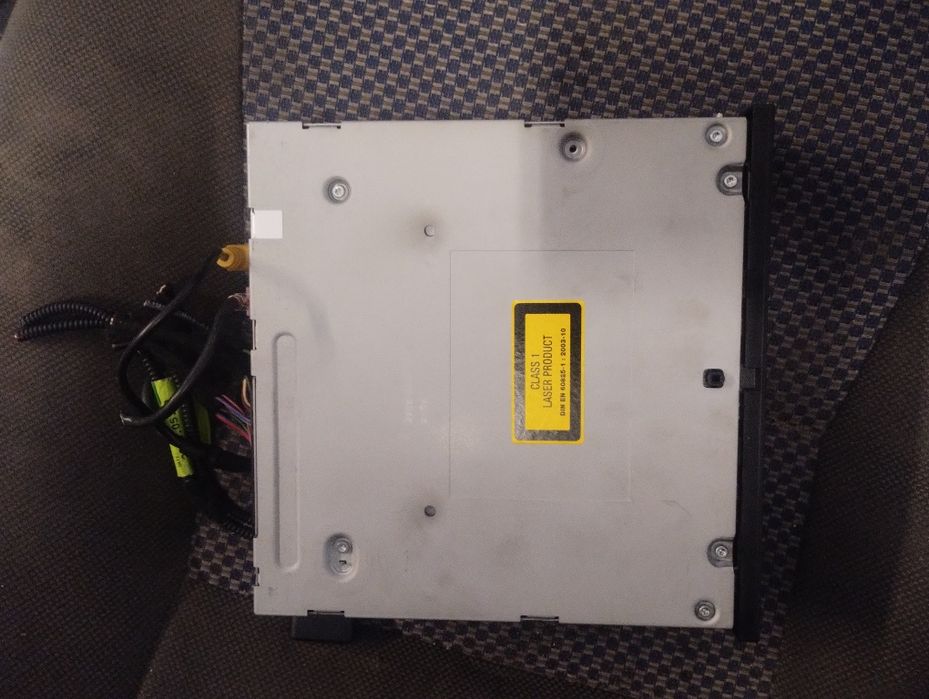 Audi multimedia czytnik kart navi A6 C6 lift q7 4e0.035.646b