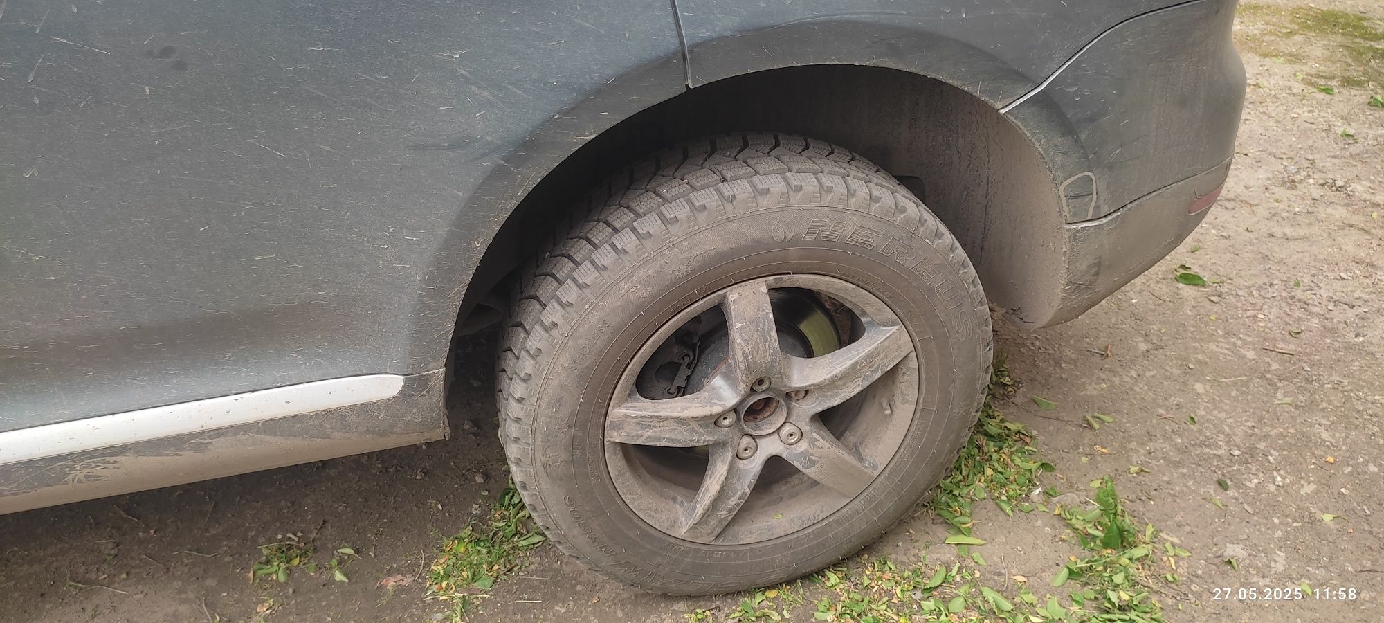Volkswagen touareg 2005 год. Кпп механика, на пружинах.