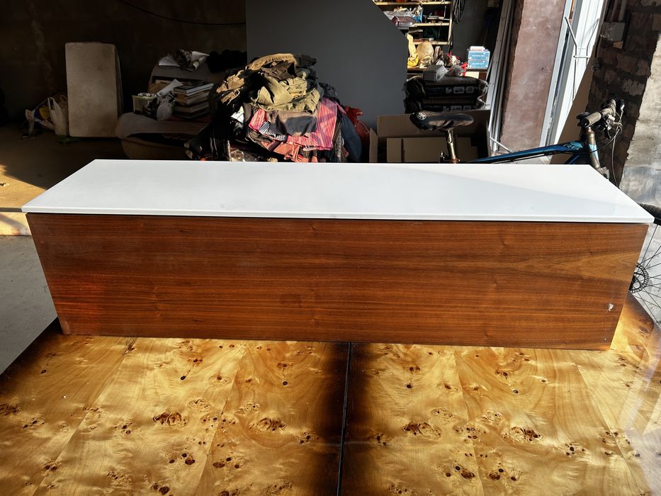 Szafki  RTV biało brązowe