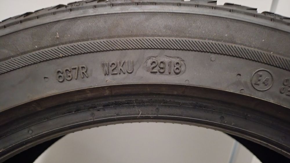 Opony 225 / 45 /  R17 zimowe