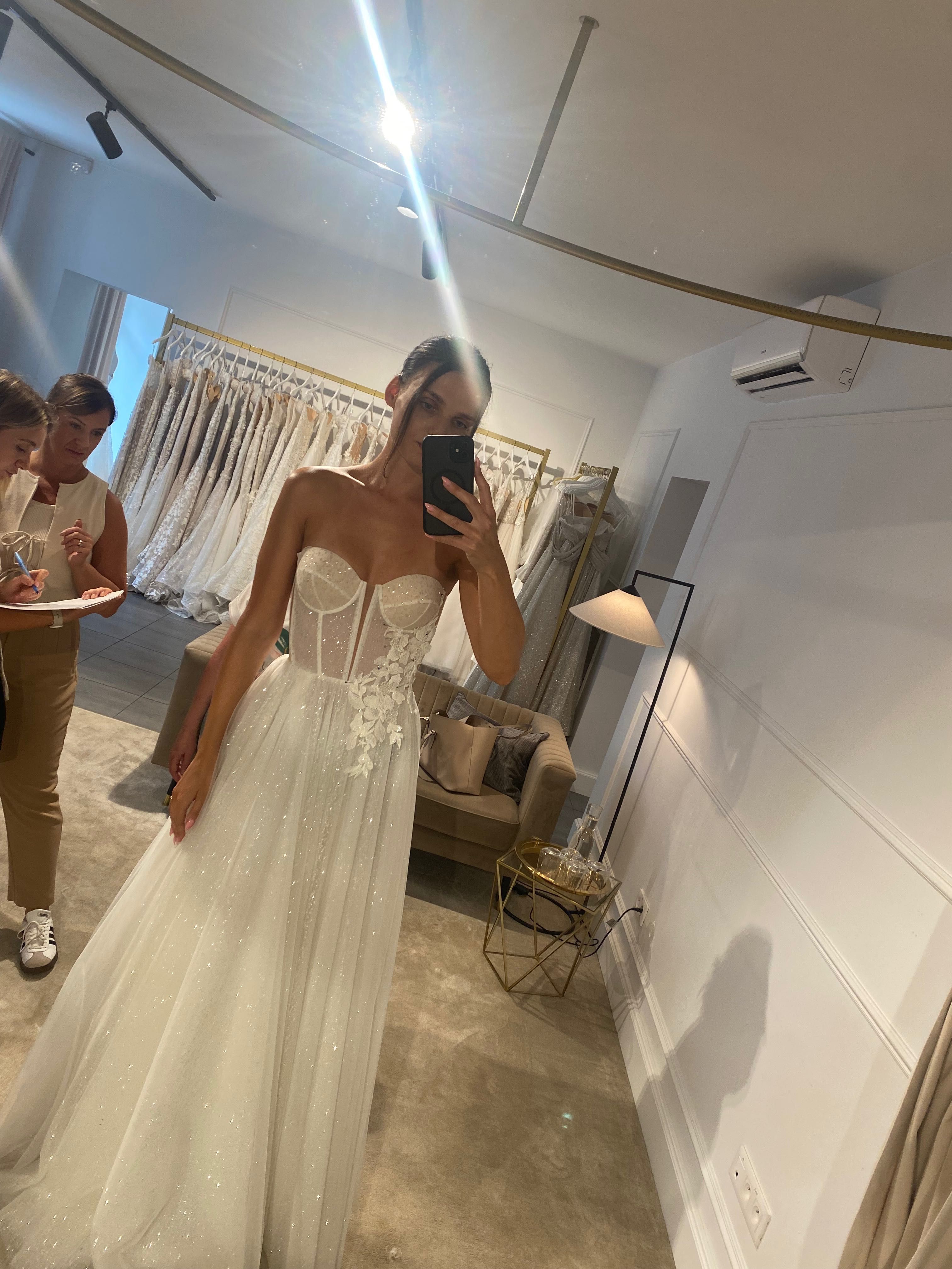 Suknia ślubna Maverie - model Emily