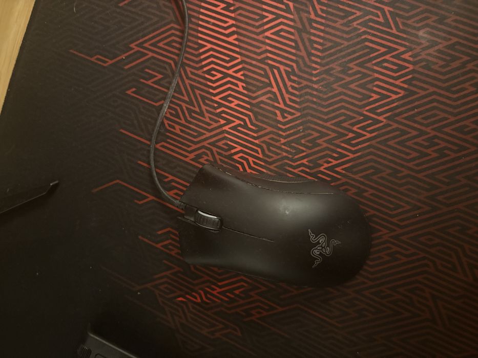 Monitor AOC 140hz/ TECLADO SteelSeries Apex 3 / Razer deatheader64738265321602122