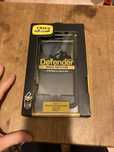 Etui OtterBox Defender iPhone SE / 7 / 8