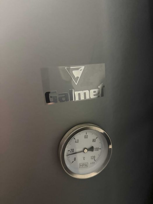 GALMET TOWER 300L wymiennik  z wężownicą spiralną stojący