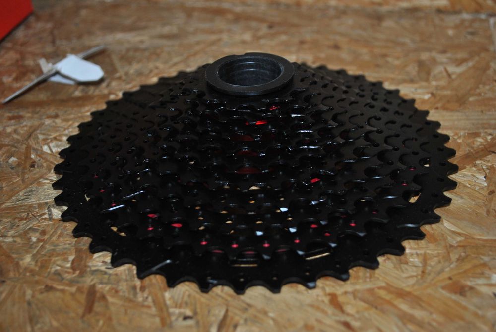 Nowa SunRace MX8 11s 11-46 kaseta Shimano/SRAM czarna