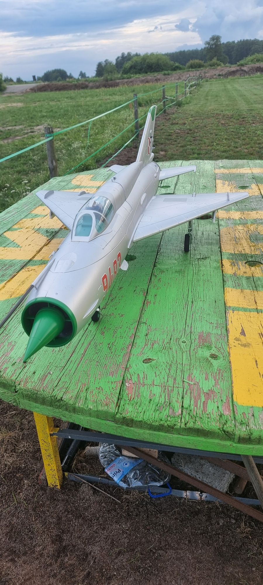 Samolot RC Mig-21 Freewing