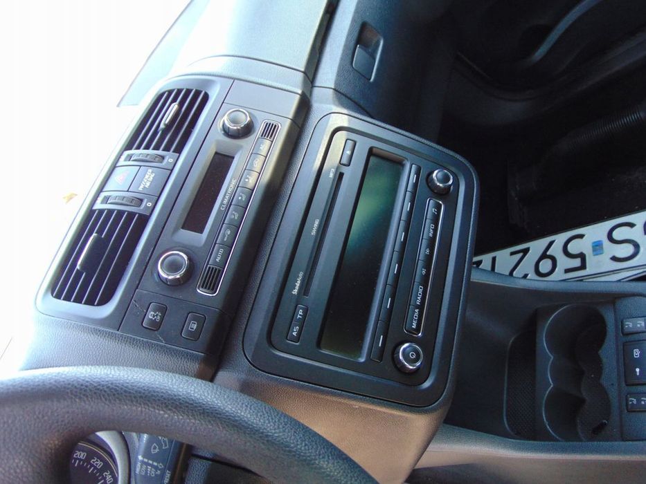 RADIO SWING MP3 FABRYCZNE SKODA FABIA II LIFT EUROPA