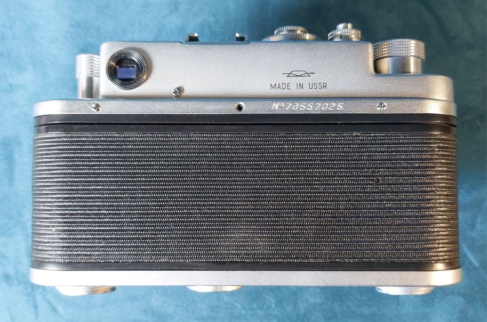 Пленочный фотоаппарат ZORKI 4,с обьективом  JUPITER-8,2/50.СССР,1970е.