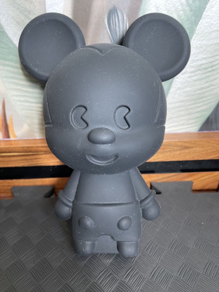 Mickey Mouse piórnik nowy czarny zakupiony w Disney Store UK