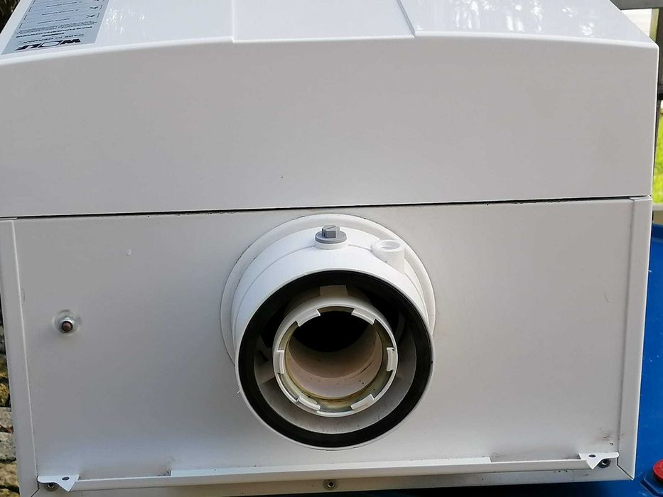 Caldeira a gás Wolf e deposito REFLEX