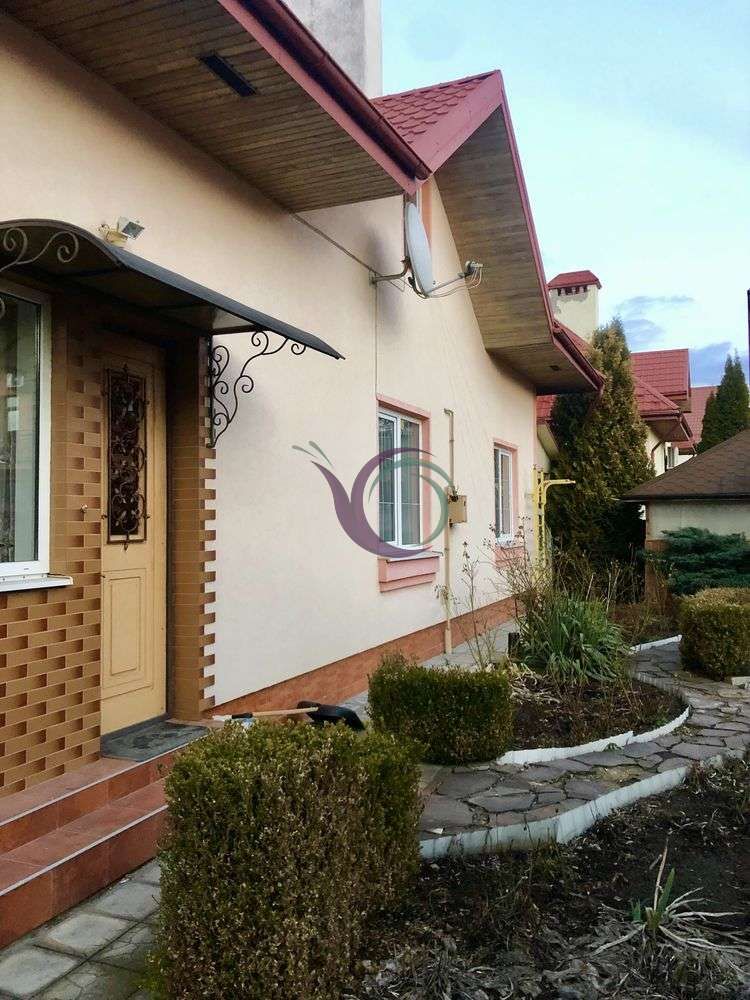 Продається особняк с.Чукалівка