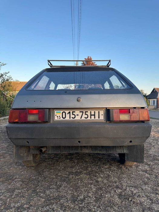 Автомобіль Таврія 1102