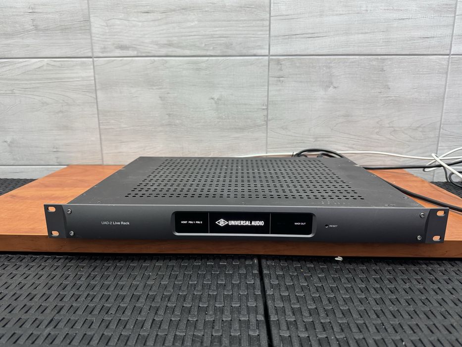 Uad 2 live rack universal audio nowy 13 tys pln 36 pluginów okazja