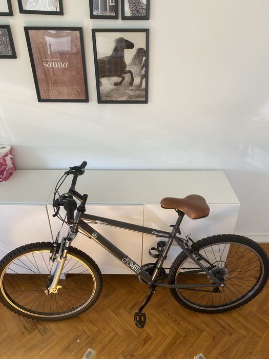 Bicicleta nova,usada poucas vezes